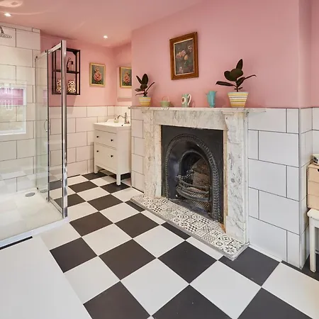 Dom wakacyjny Host & - The Courtyard At No.47 Scarborough