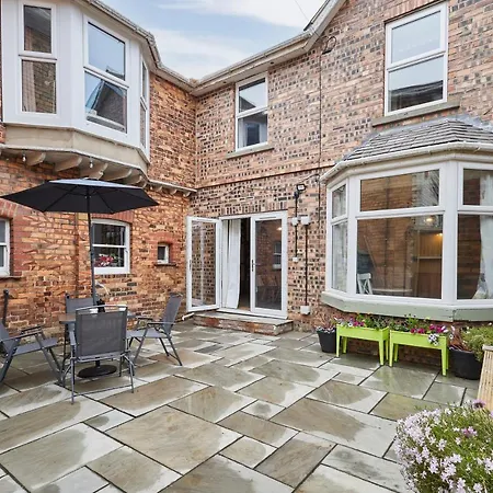 Host & - The Courtyard At No.47 Casa vacanze Scarborough