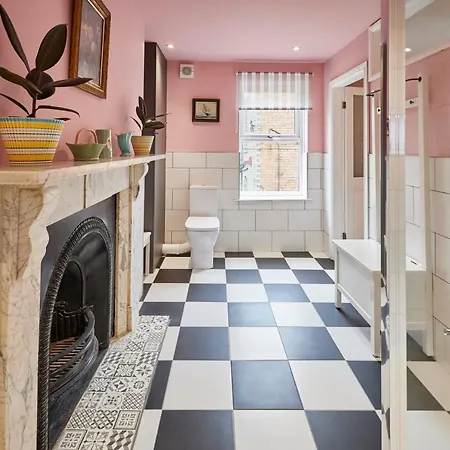 펜션 Host & - The Courtyard At No.47